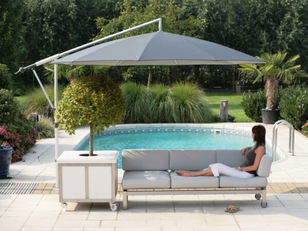 Monte Carlo Cantilever Parasol