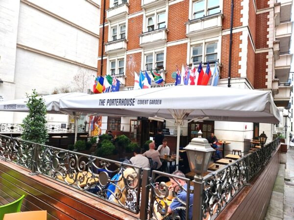 Schattello Parasol For Pubs