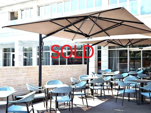 Rimini Cantilever Parasol OFFER c30