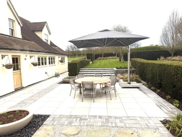Malaga Cantilever Parasol OFFER bp25(L)