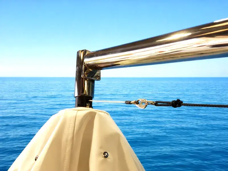 Antibes Marine Parasol Boom